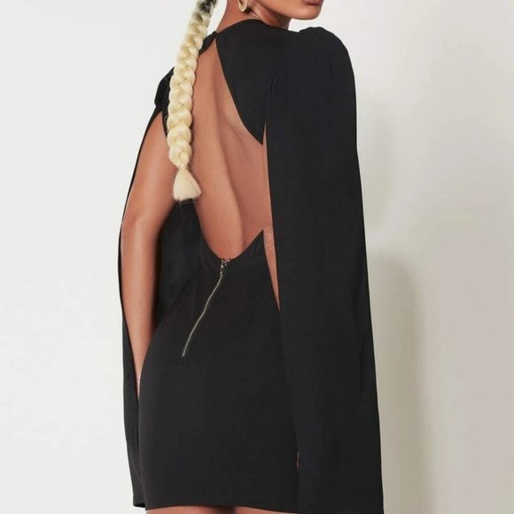 Black Open Back Zip Up Cloak Sleeve Mini Dress - Picture 6 of 6